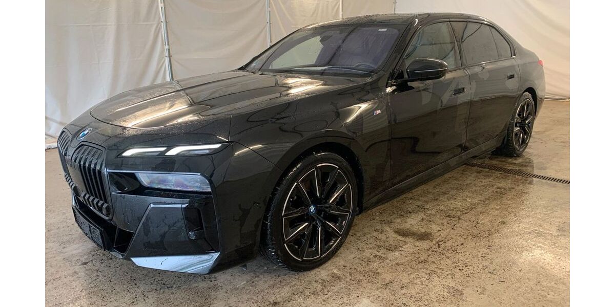 BMW i7 66.100 km 76.450 &euro; Steinbach-Hallenberg OT Herges-Hallenberg 98587