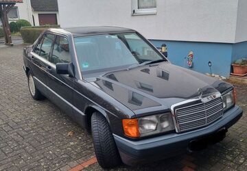Mercedes-Benz 190 126.000 km 6.999 &euro; Dassel 37586
