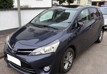 Toyota Verso 77.800 km 9.250 &euro; Ingolstadt 85055