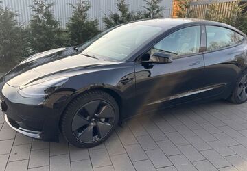 Tesla Model 3 79.000 km 27.850 &euro; Bremerhaven 27578