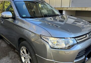 Mitsubishi Outlander 210.000 km 6.999 &euro; Höhenkirchen-Siegertsbrunn 85635
