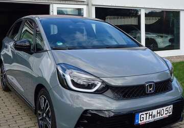 Honda Jazz 1.768 km 29.950 &euro; Drei Gleichen 99869