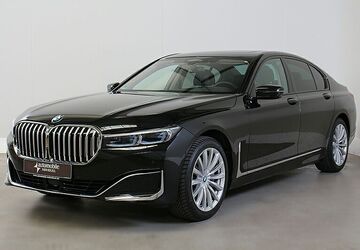 BMW 740 73.450 km 55.840 &euro; Paderborn 33100