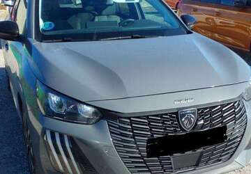 Peugeot 208 20.643 km 18.980 &euro; Rüsselsheim 65428