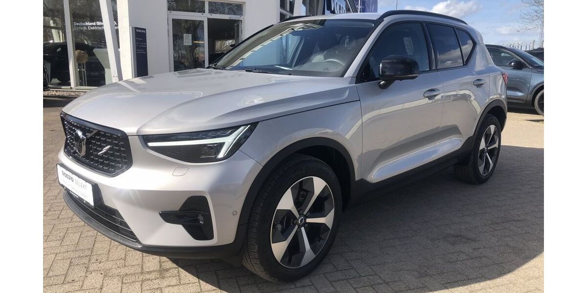 Volvo XC40 8.885 km 39.745 &euro; Güstrow 18273