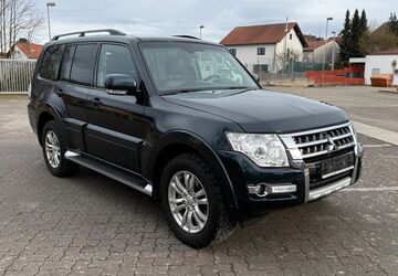 Mitsubishi Pajero 109.300 km 29.990 &euro; Kaiserslautern 67657