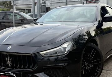 Maserati Ghibli 37.000 km 47.990 &euro; Weinheim 69469