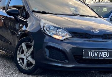 Kia Rio 87.000 km 6.799 &euro; Flintbek 24220