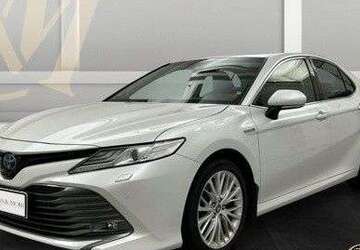 Toyota Camry 108.000 km 24.900 &euro; Bremen 28201