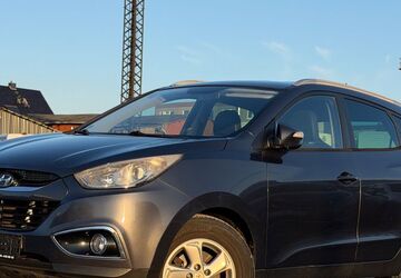 Hyundai ix35 295.524 km 4.200 &euro; Breitenbach 37327
