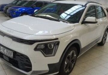 Kia Niro 80.000 km 22.999 &euro; Hohenbrunn bei München 85662