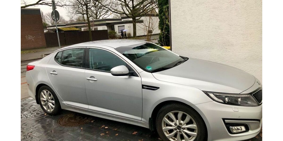 Kia Optima 79.500 km 13.490 &euro; Köln 50859