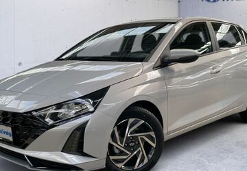 Hyundai i20 1.500 km 20.990 &euro; Freiburg im Breisgau 79108