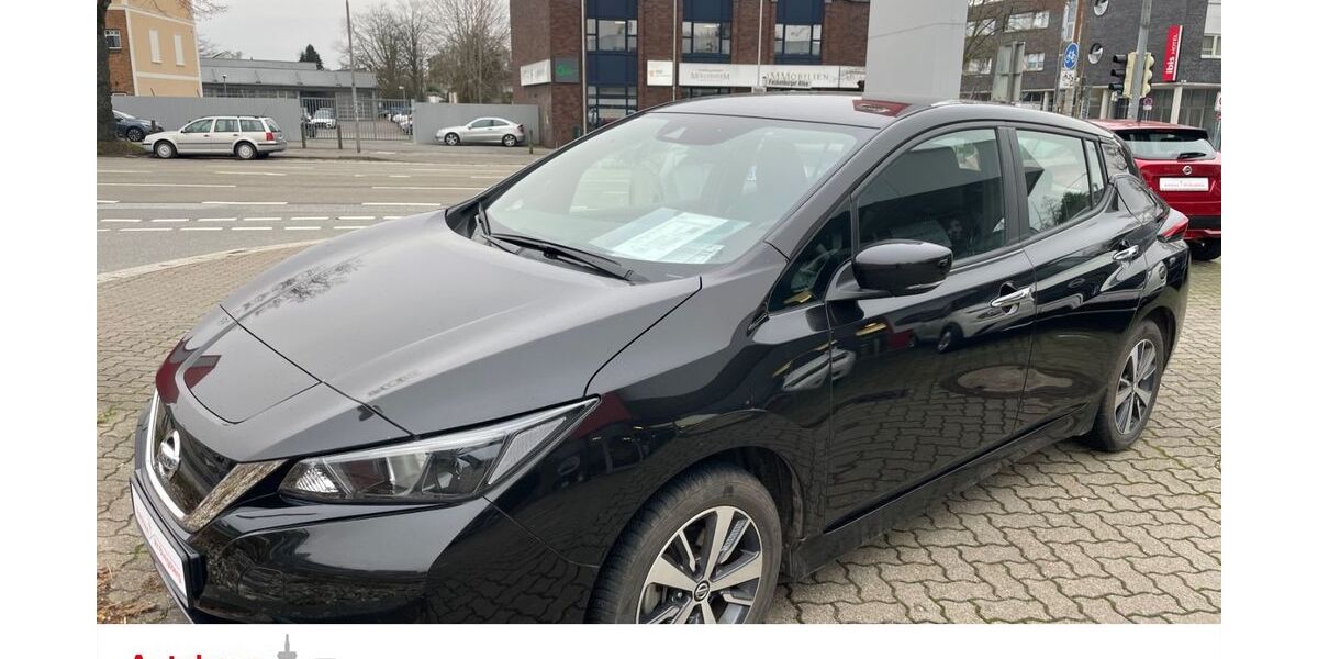 Nissan Leaf 20.854 km 13.990 &euro; Lübeck 23554