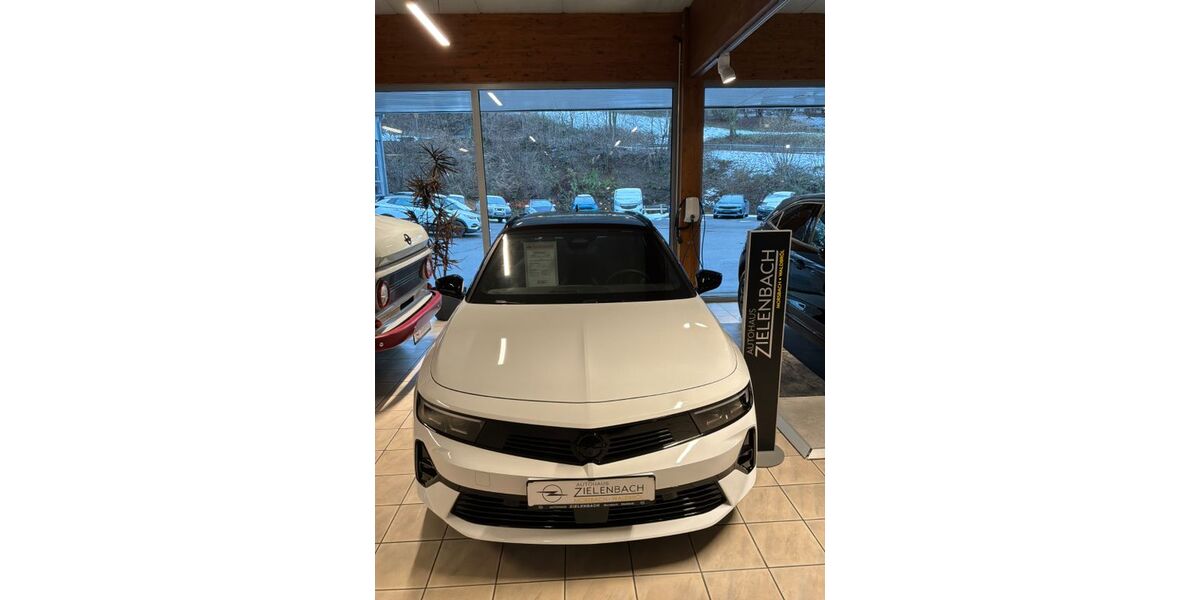 Opel Astra 16.000 km 26.900 &euro; Morsbach 51597