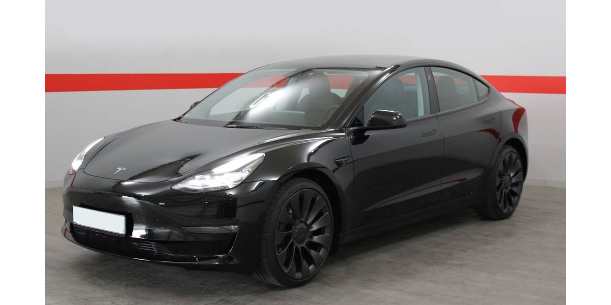 Tesla Model 3 29.950 km 34.999 &euro; Althengstett 75382