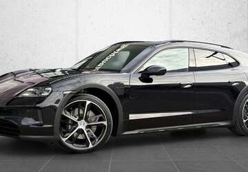 Porsche Taycan 8.000 km 125.900 &euro; Regensburg 93055