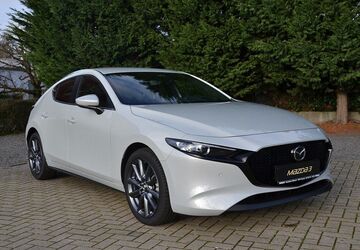 Mazda 3 3.230 km 26.950 &euro; Damme 49401