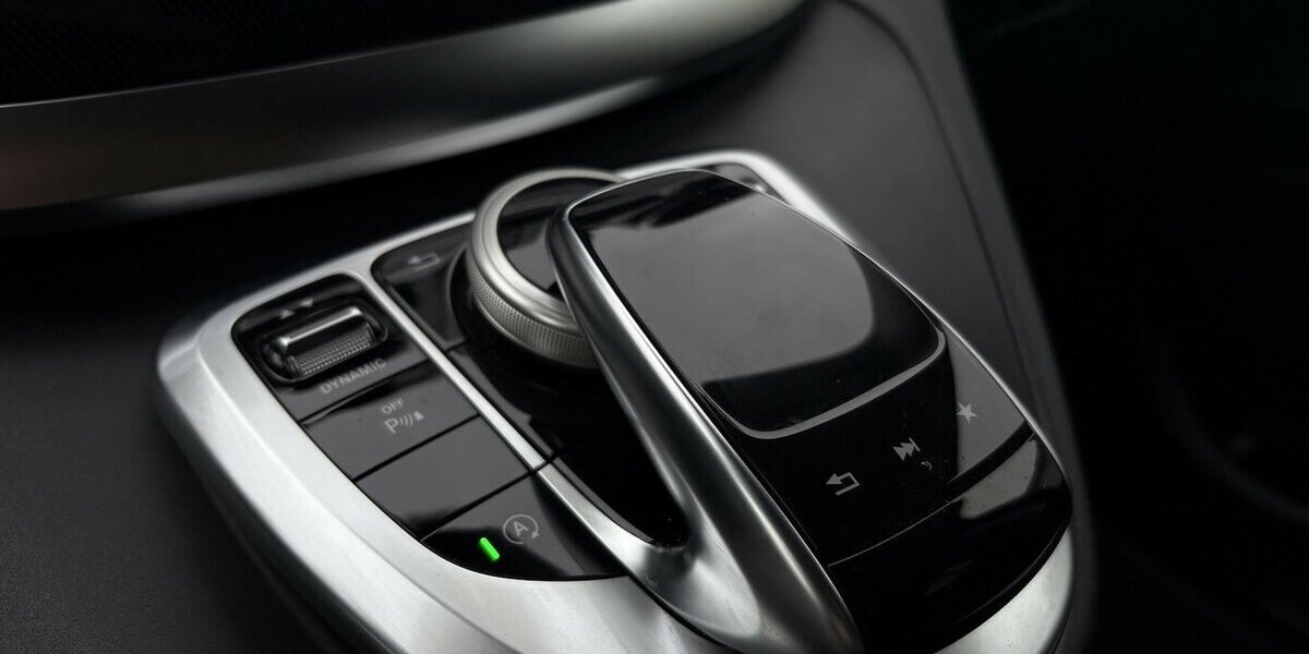 Mercedes-Benz V 250 D Lang Edition STANDHZ/SHZ/NAVI/KAMERA/AHK 118.803 km 38.900 &euro; Villingen-Schwenningen 78054