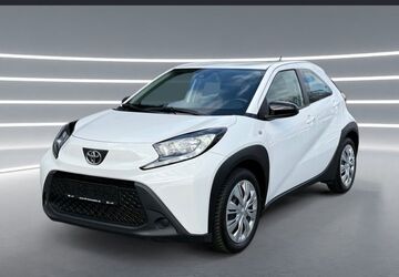 Toyota Aygo (X) 25.660 km 15.890 &euro; Sankt Augustin 53757