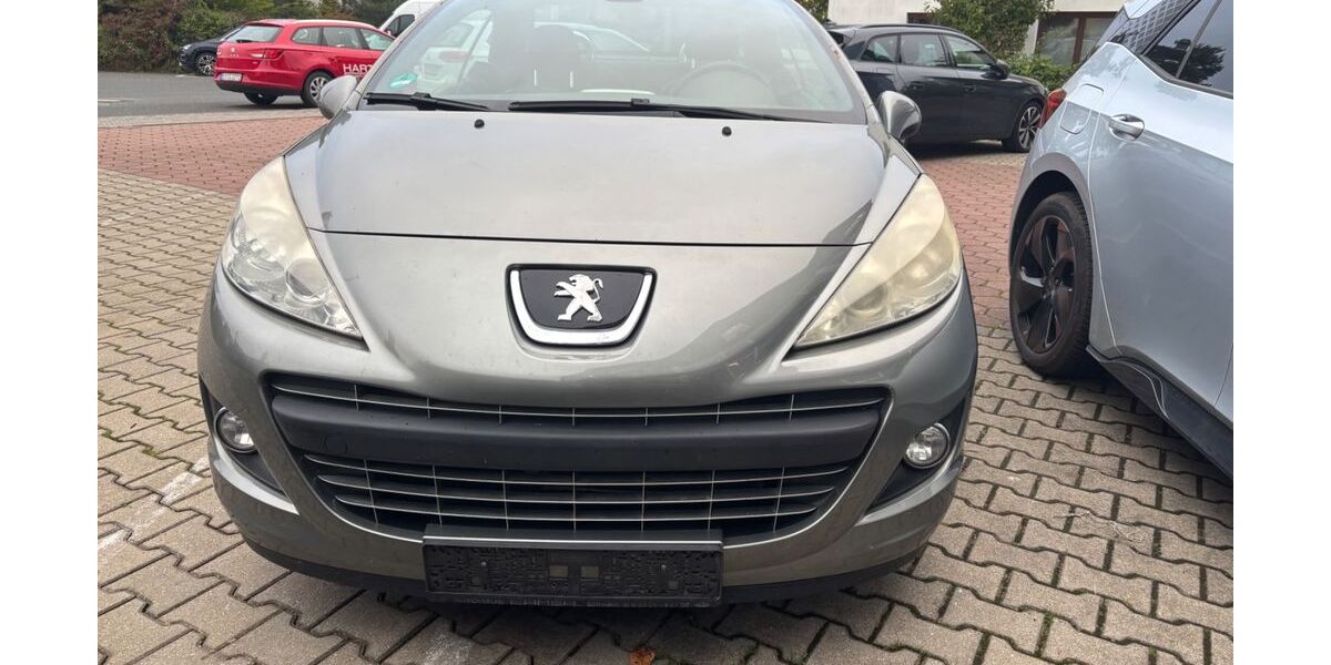 Peugeot 207 86.668 km 3.990 &euro; Erlangen 91056