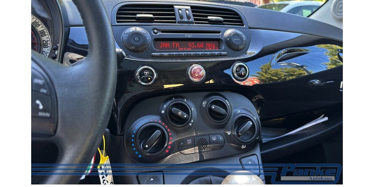 Fiat 500 Lounge*Pano*Klima*Tel.*Chrom* 65.056 km 6.980 &euro; Berlin 13187