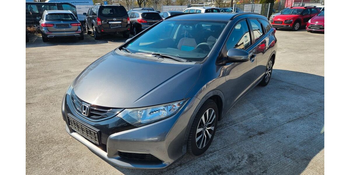 Honda Civic 207.000 km 5.600 &euro; Bruchsal 76646