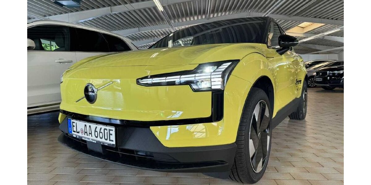 Volvo EX30 3.000 km 33.490 &euro; Papenburg 26871