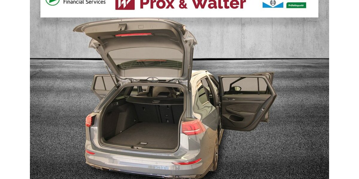 VW Golf VIII Variant 1.5 TSI R-Line LED+KAMERA+ACC 38.673 km 25.900 &euro; Hagenow 19230