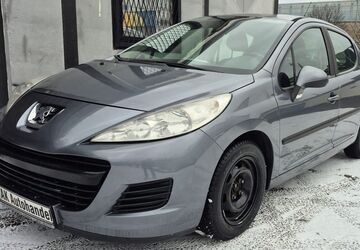 Peugeot 207 173.605 km 1.790 &euro; München 80809