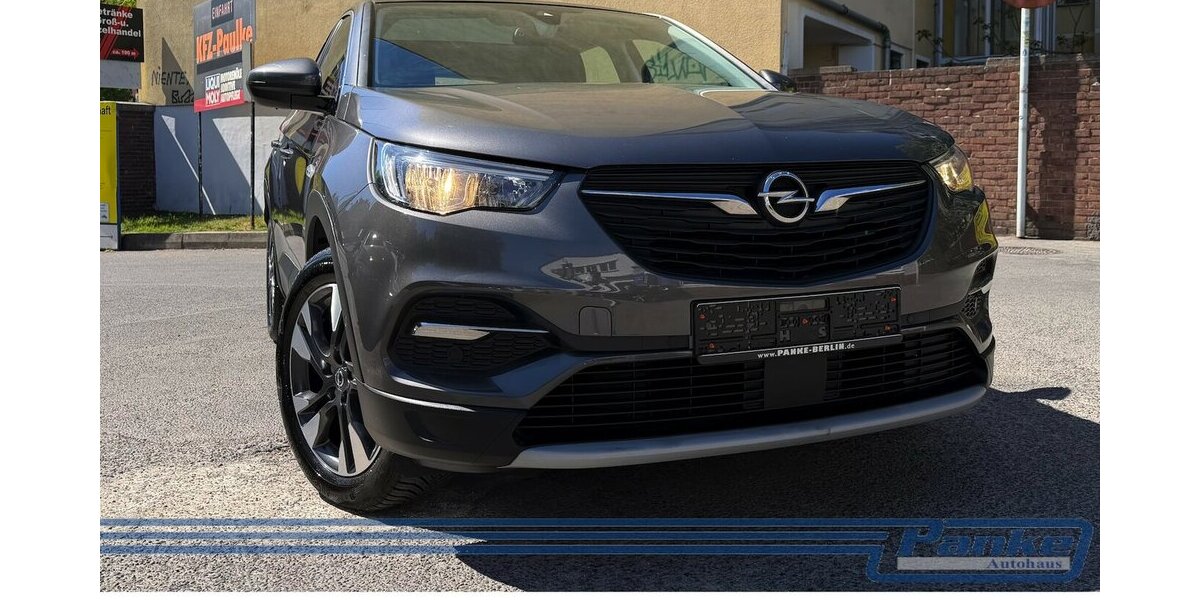 Opel Grandland Innovation*AHK*E-Koffer*Pano*Car-Play* 169.817 km 11.480 &euro; Berlin 13187