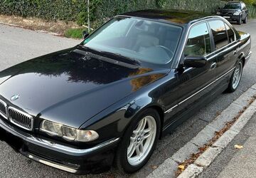 BMW 730 265.000 km 12.900 &euro; Moosburg 85368