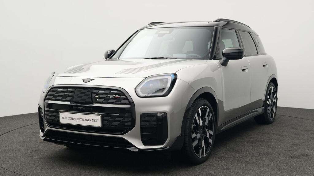 Mini Countryman SE All4 15.965 km 47.249 &euro; München 80788