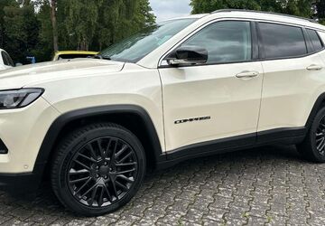 Jeep Compass 66.127 km 21.990 &euro; Willebadessen 34439