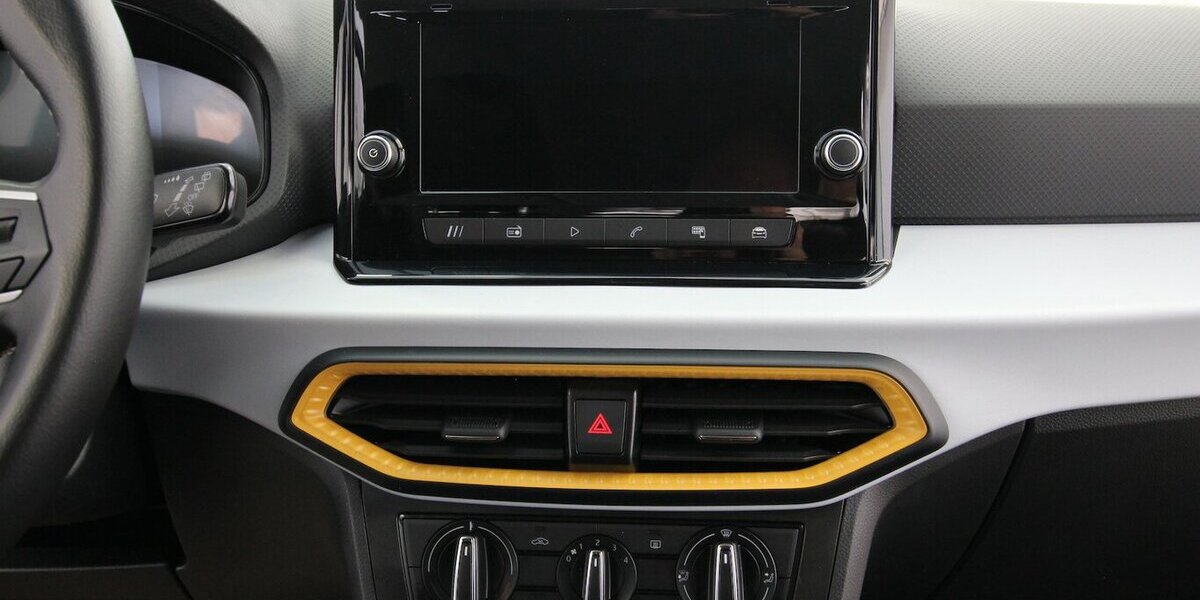 Seat Arona TSI OPF 7-DSG Style LED+TEMPOMAT+KLIMA+ALU 15.336 km 18.700 &euro; Hagenow 19230