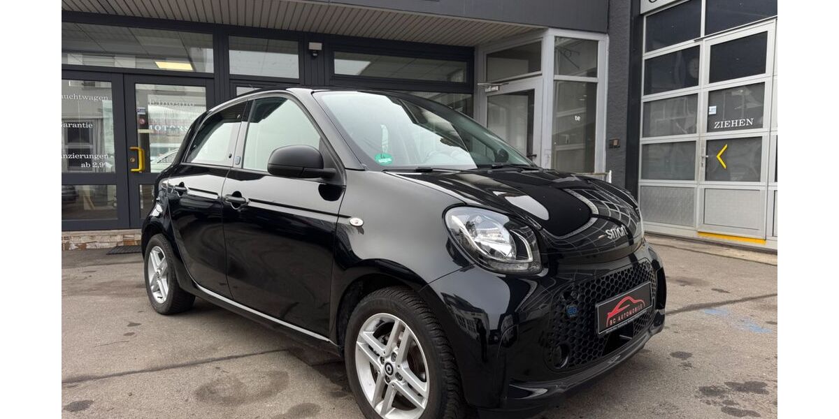 Smart ForFour 12.920 km 10.800 &euro; Metzingen 72555