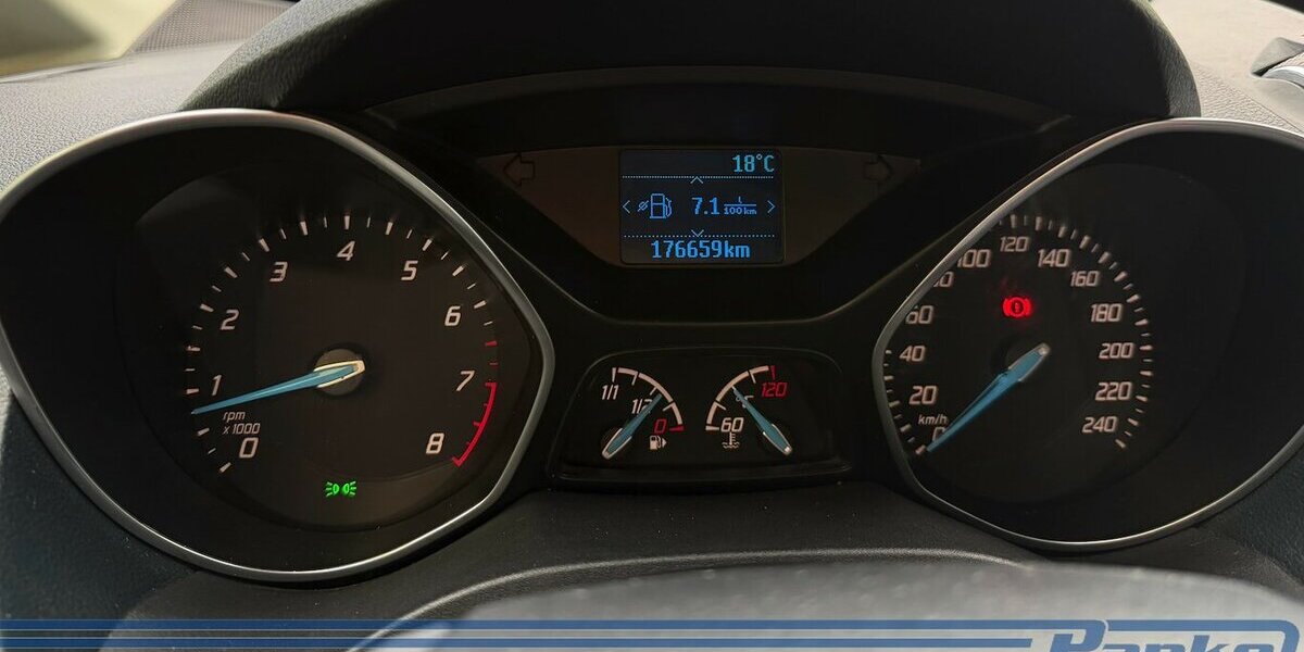 Ford Grand C-Max Champions Edition*SHZ*PDCv+h* 176.659 km 5.280 &euro; Berlin 13187