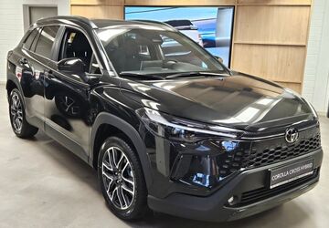 Toyota Corolla Cross 2.500 km 38.790 &euro; Stadtbergen 86391