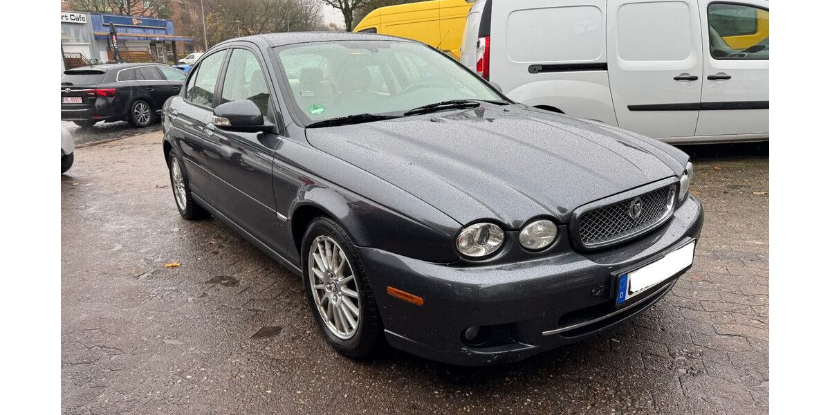 Jaguar X-Type 99.193 km 4.990 &euro; Lübeck 23556