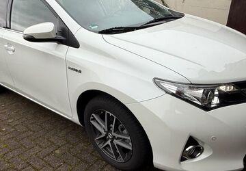 Toyota Auris 59.299 km 11.990 &euro; Steinen 79585