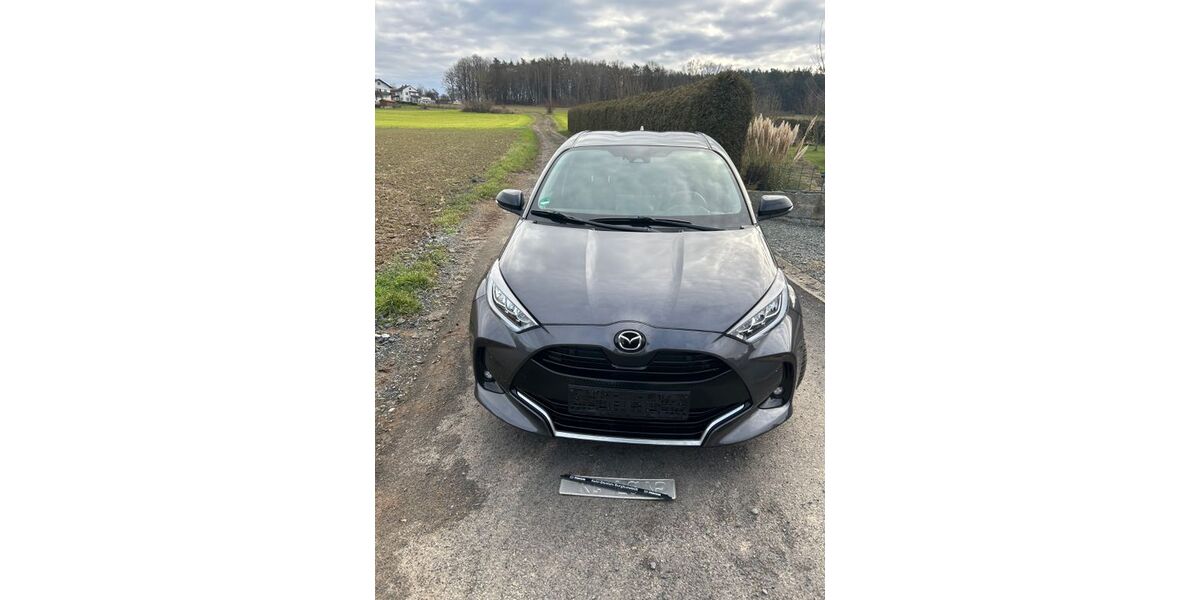 Mazda 2 Hybrid 42.100 km 17.900 &euro; Küps 96328