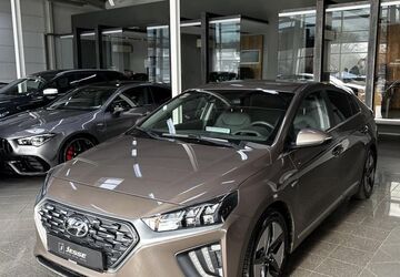 Hyundai IONIQ 91.500 km 15.990 &euro; Ibbenbüren 49477