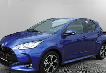 Toyota Yaris 2.500 km 25.900 &euro; Demmin 17109