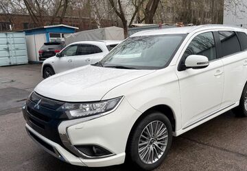 Mitsubishi Outlander 33.500 km 22.800 &euro; DRESDEN 01259
