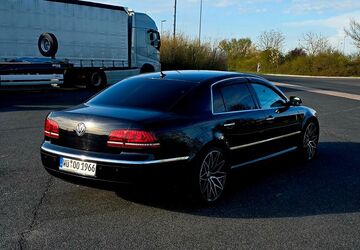 VW Phaeton 203.000 km 13.900 &euro; Würzburg 97080