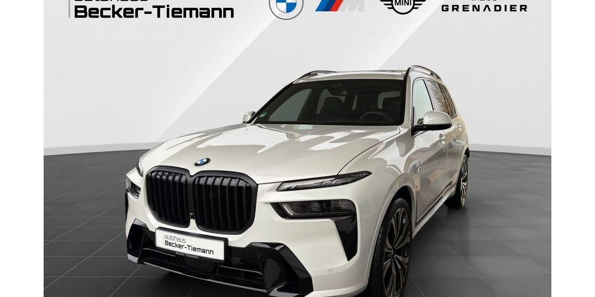 BMW X7 7.900 km 107.902 &euro; Lemgo 32657
