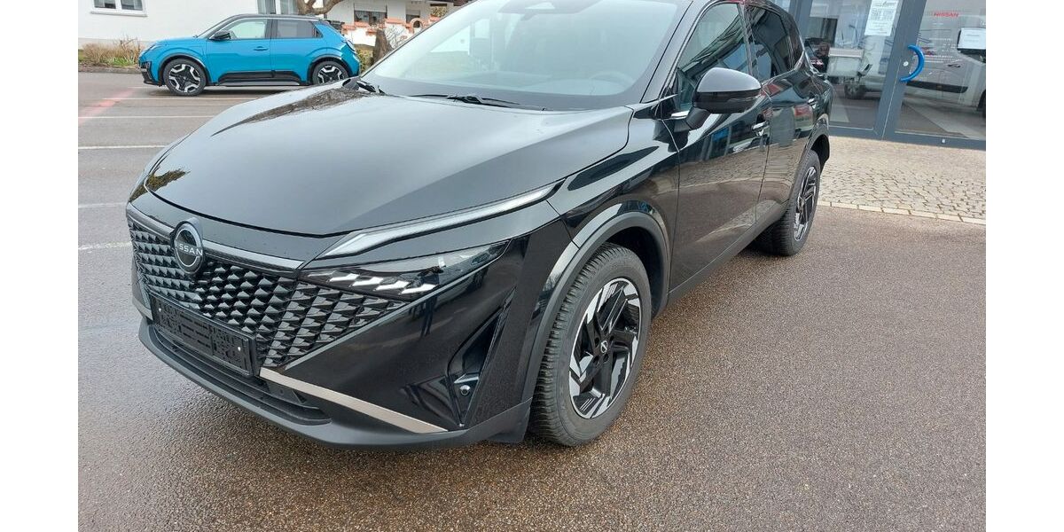 Nissan Qashqai 2.500 km 28.290 &euro; Weiding 93495