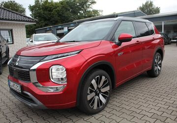 Mitsubishi Plug-in Hybrid Outlander 5.500 km 48.990 &euro; Andervenne 49832