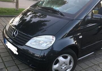 Mercedes-Benz Vaneo 138.000 km 4.999 &euro; München 80999