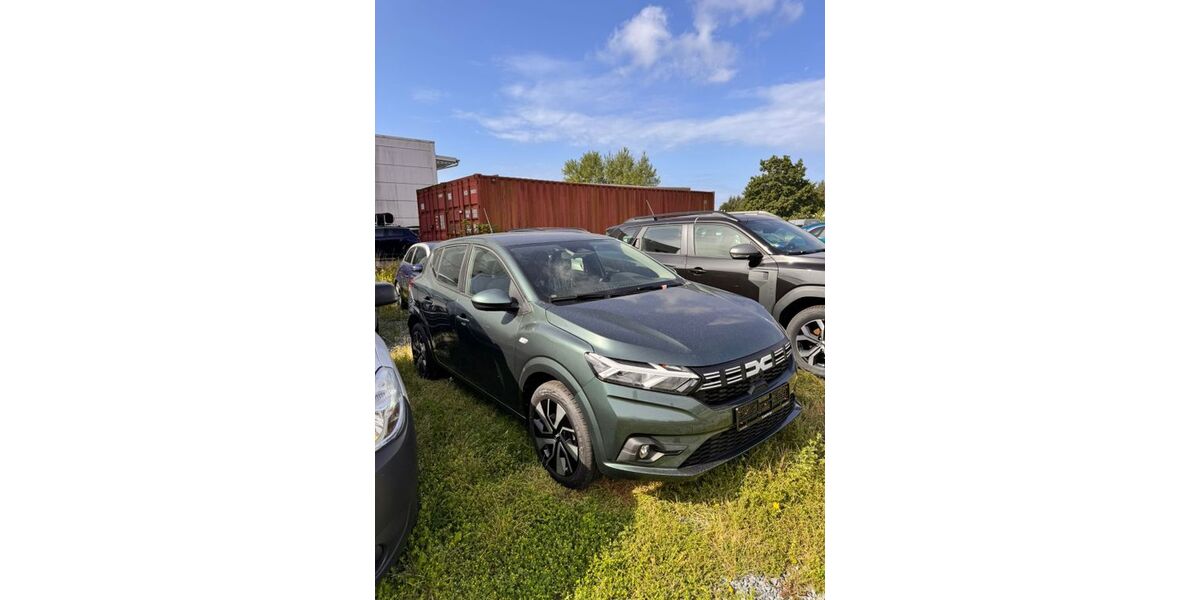 Dacia Sandero 3.000 km 20.000 &euro; Büdelsdorf 24782
